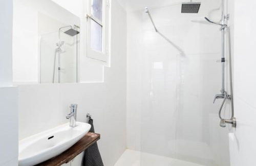 Loft reformado en Marques de Vadillo con patio privado - Photo 14