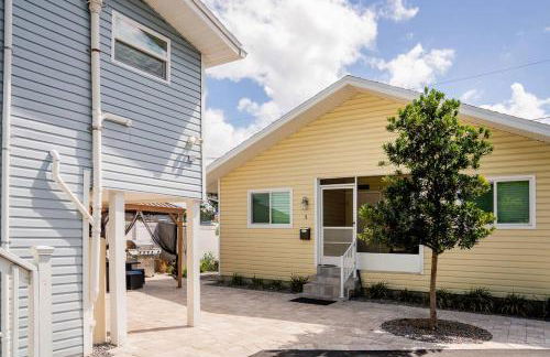 Cozy Coastal Cottage Whole House Sleeps 10 - Foto 8