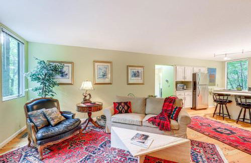 7 Mi to Dtwn Asheville Carriage House with Deck - Photo 6