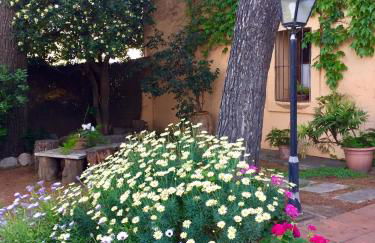 Casa de pueblo con jardín - Foto 4