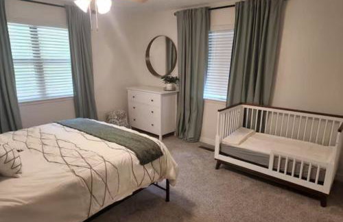 Chic Country Home in the Woods with Hot Tub - Foto 28