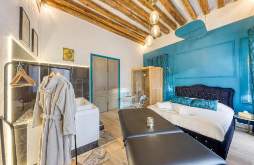 Suite bien être - jacuzzi et sauna / love room - Foto 13