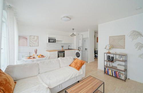 Parking private free - Family cocoon - Quiet - 7 min Tram T5 - Foto 7