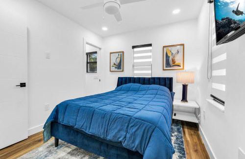 Modern Home with large private yard - Next to downtown & beach & airport - Pet friendly - Foto 17