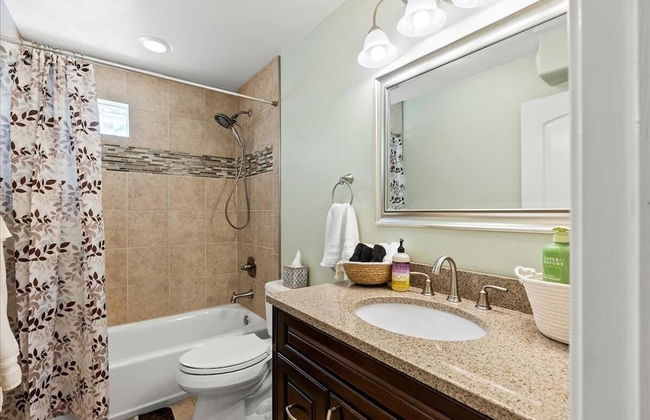 Moose Meadow 5 Bedroom Home by RedAwning - Foto 28