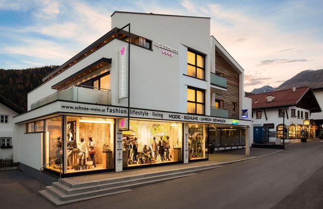 Schneeweiss - Foto 1