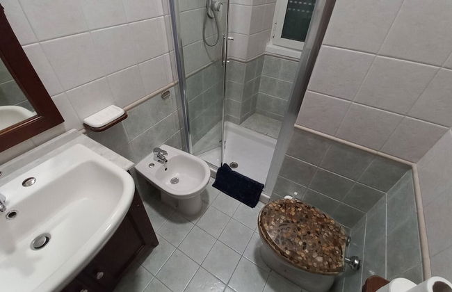 Studio Near Alessandrino Metro C - Foto 11