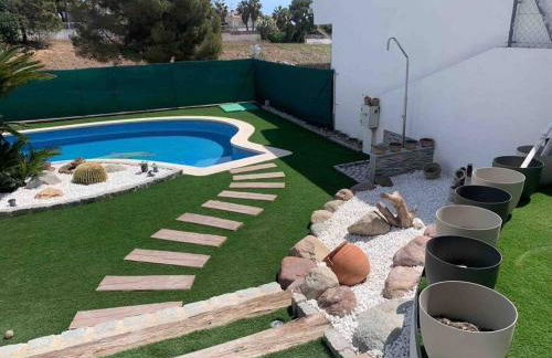 Big house with swimming pool - Photo 5