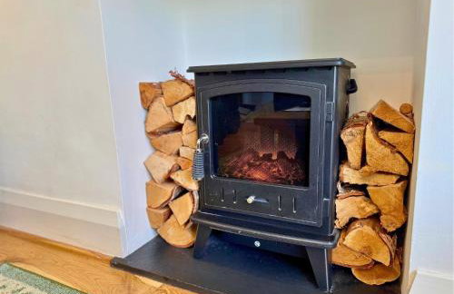 Private All-Weather Hot Tub House, Fire Pit, Free Parking, Near City Centre, Freeman Hospital, Great Transport Links - Foto 15