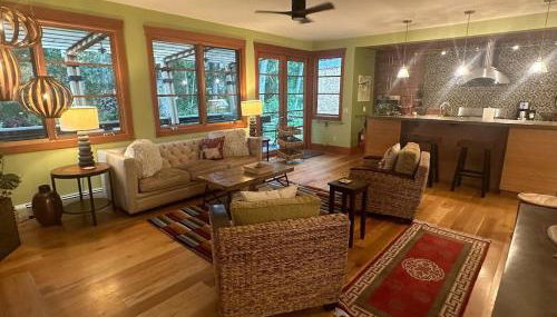 Coveted Creekside Setting, Near Downtown And Bogert Park - Foto 3