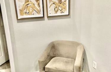 Boho Revival Modern Glam with AC in Downtown Albany - Foto 40