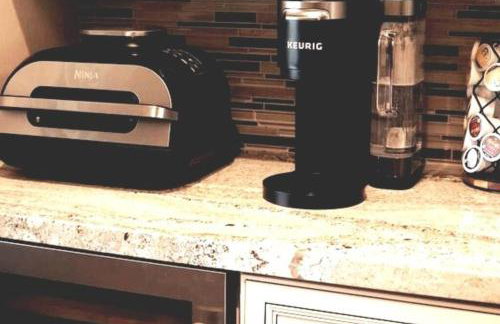 Phoenix Home with heated pool, desert views & hot tub - Foto 15