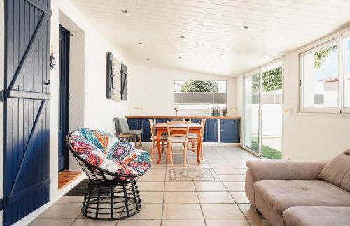 Charmante villa familiale, avec piscine privée, idéale pour une journée à la plage et proche des grands buffets - Foto 32