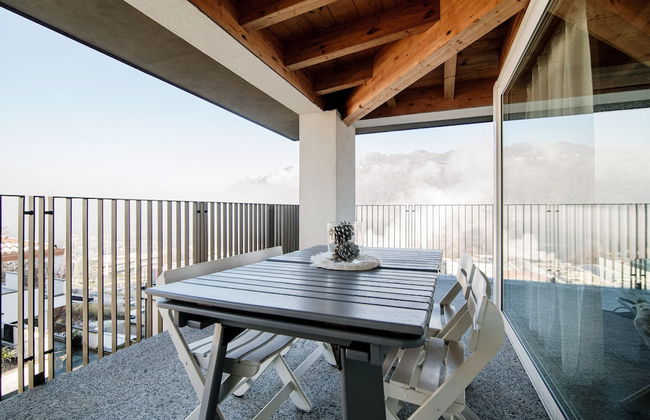 White Attic - by MyHomeInComo - Foto 2