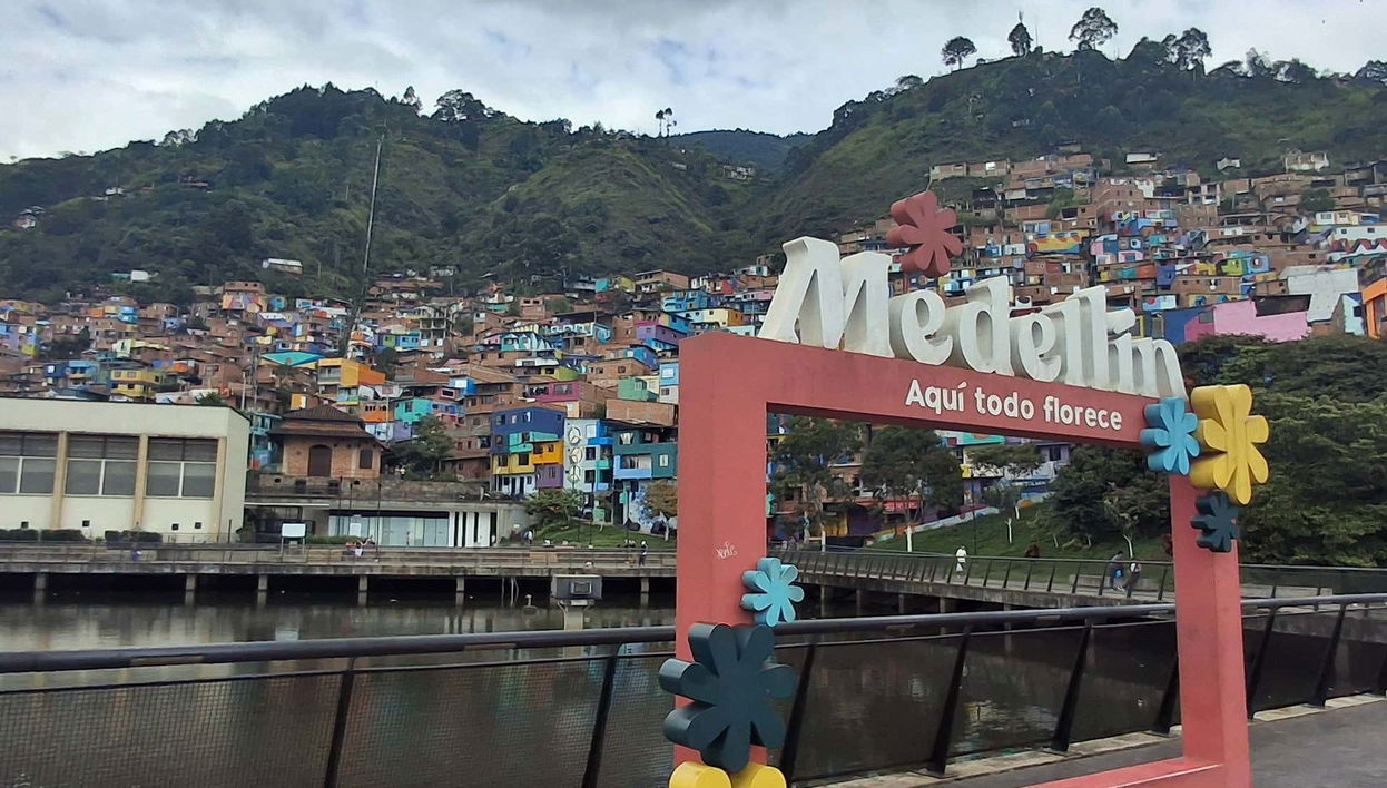 Free tour por la Comuna 3 Manrique