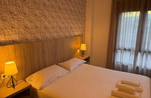 Apartamentos El Caxigu - Foto 13