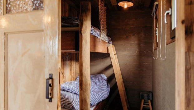 Rustic Beach Getaway w/ Bikes - Foto 5, Habitación