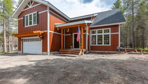 Uncle Chris Cabin by KABINO Air Conditioning Smart TVs Chefs Kitchen Spacious WiFi Grill Bills Island Reservoir Fishing - Foto 4