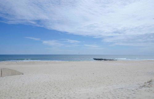 Ocean Grove Apt with Balcony 1 Block to the Beach! - Foto 29