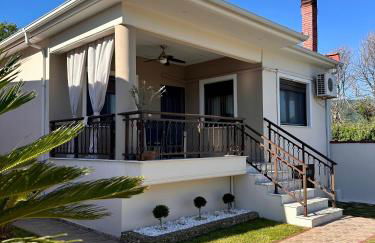 Veta's House - Photo 11