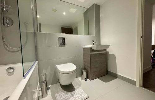 Luxury 2 bed Apt Near Ascot & Windsor - Foto 18