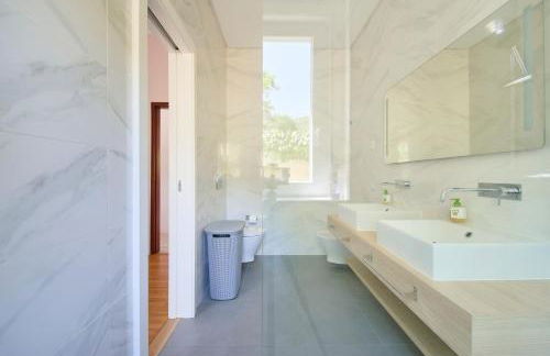 Beach & Nature Villa with Amazing Pool by TimeCooler - Foto 75