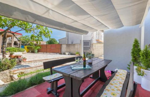 2 Bedroom Cozy Apartment In Vodnjan - Foto 9