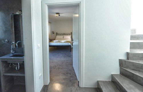 The Cassius Hill House - Photo 24