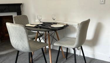 Stunning 2 Bedroom Apartment in Cheltenham! - Foto 3