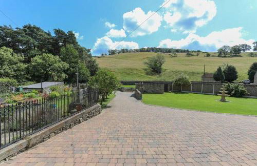 Wend Gardens Annx Carleton Skipton Pet friendly - Photo 37