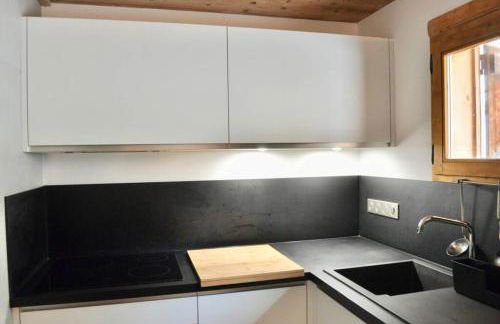 Les Gentianes Appartement 5 personnes à 50 mètres des pistes Meribel 3 vallées - Foto 5