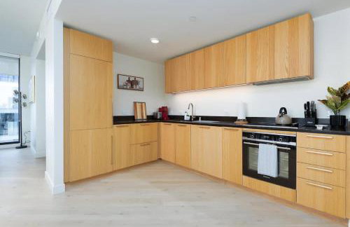 2Bed Apt View of Hollywood Sign & Rooftop Pool - Foto 14