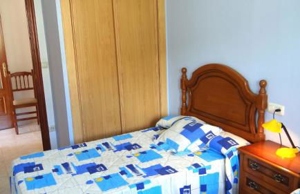 Apartamento con balcón al lado de la iglesia - Foto 5