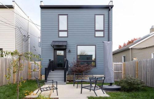 The Grove's Modern Family Row House ABODEbucks - Photo 43