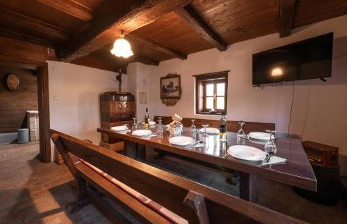 Awesome Home In Martinska Ves - Foto 4