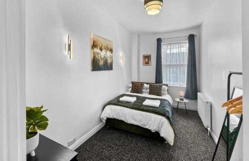 Stylish House Near Hospital with Free Parking - Foto 42