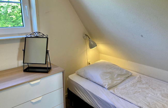 Cozy House Heide 6p at a Canal Near Lake Lauwersmeer - Photo 5