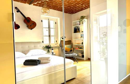 Bricks House - Photo 1