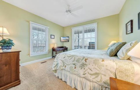 Lake Lookout - Private Home with lake views & Game room - Foto 14