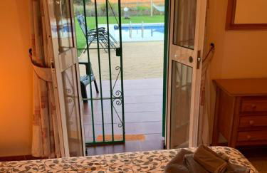 Traumhaus für 6 Personen mit spektakulärem privaten Pool und schönem Ausblick in die Natur - Foto 32