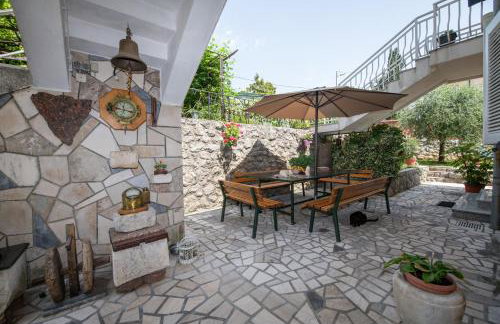 Ika Blue Studio - Photo 30