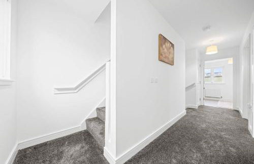 Fern Walk Modern 3 Bedroom House - Dalkeith - Photo 30