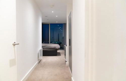 High Rise Apartment in City Centre with Stunning Views - Foto 15