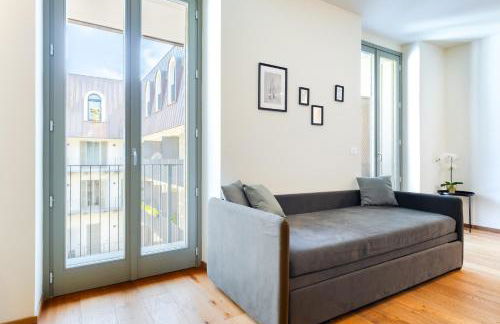 Hostdomus - Lagrange Luxury Apartment - Photo 24