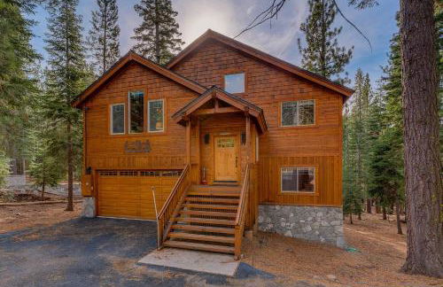 High Country Lodge by Tahoe Getaways - Tahoe Donner 4BR w Hot Tub, Air Conditioning, EV, HOA, Shuffleboard and Horse Shoe Pit - Foto 11