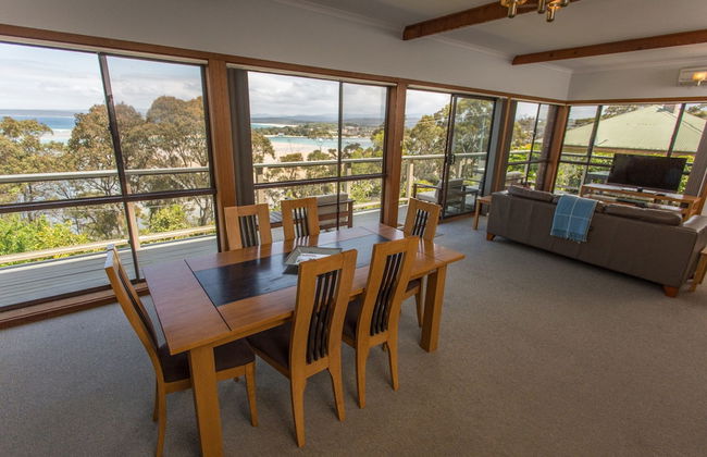 'Cliff 64' Cliff Top Home - Photo 6