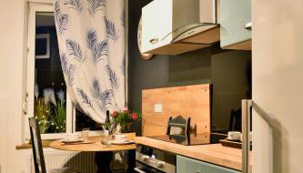 MoonLOVE, SPA/Sauna et Jacuzzi privés, charme et détente. - Foto 5