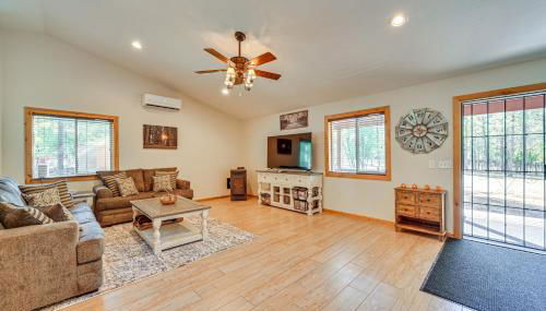 Hike, Boat and Fish Serene Cabin in Happy Jack - Foto 2