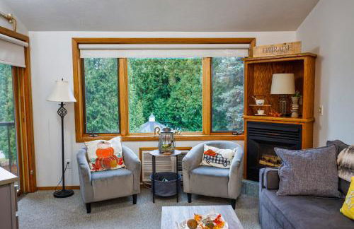 Cedar Haven Unit 202 by Simple Life Rentals - Photo 27