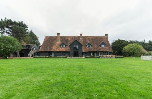 Period Luxury Converted Barn Windsor/Maidenhead - Perfect for family groups - Foto 65